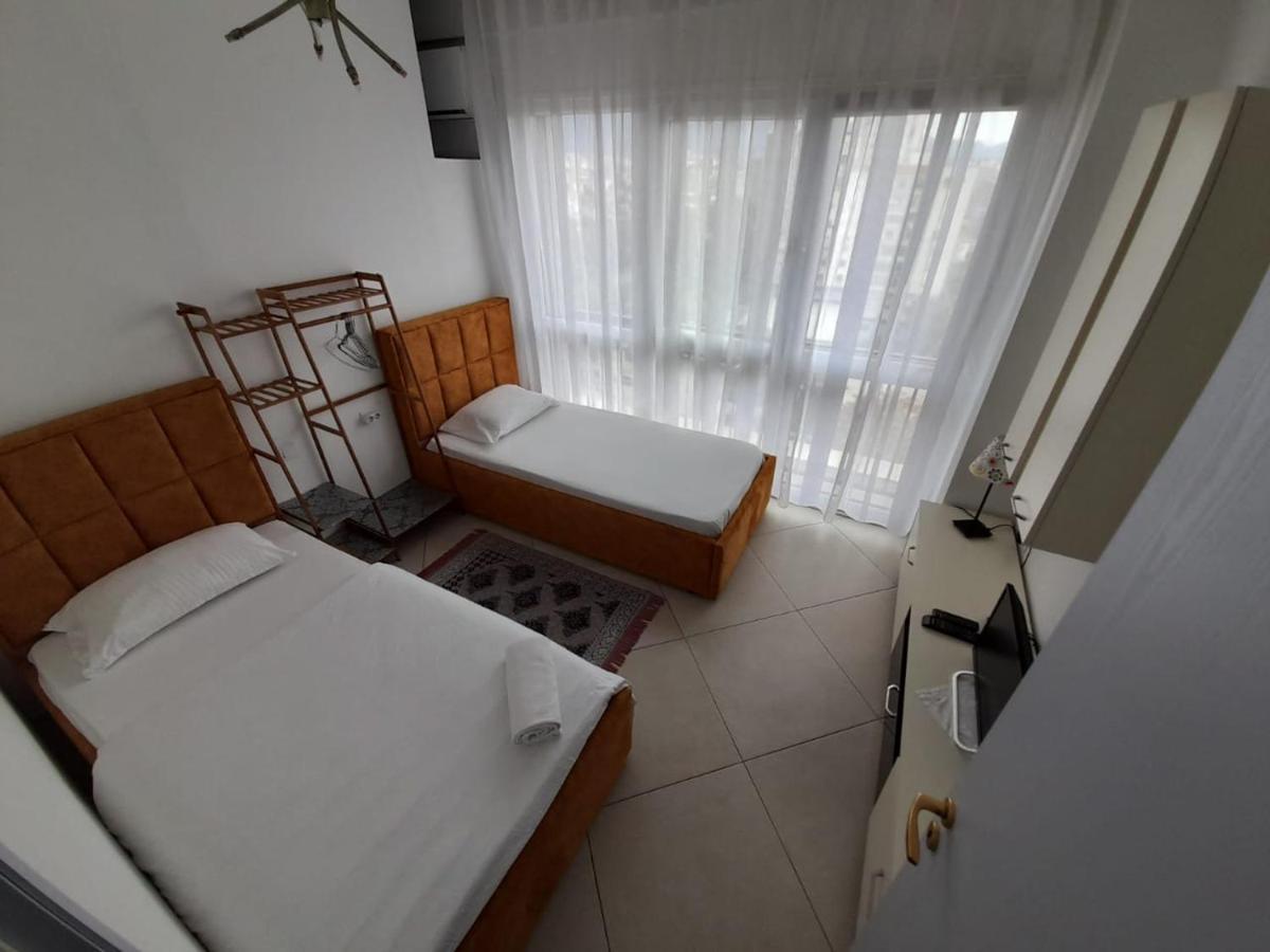 Guesthouse Bela Tiranë Luaran gambar