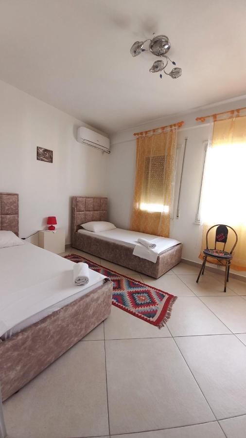 Guesthouse Bela Tiranë Luaran gambar