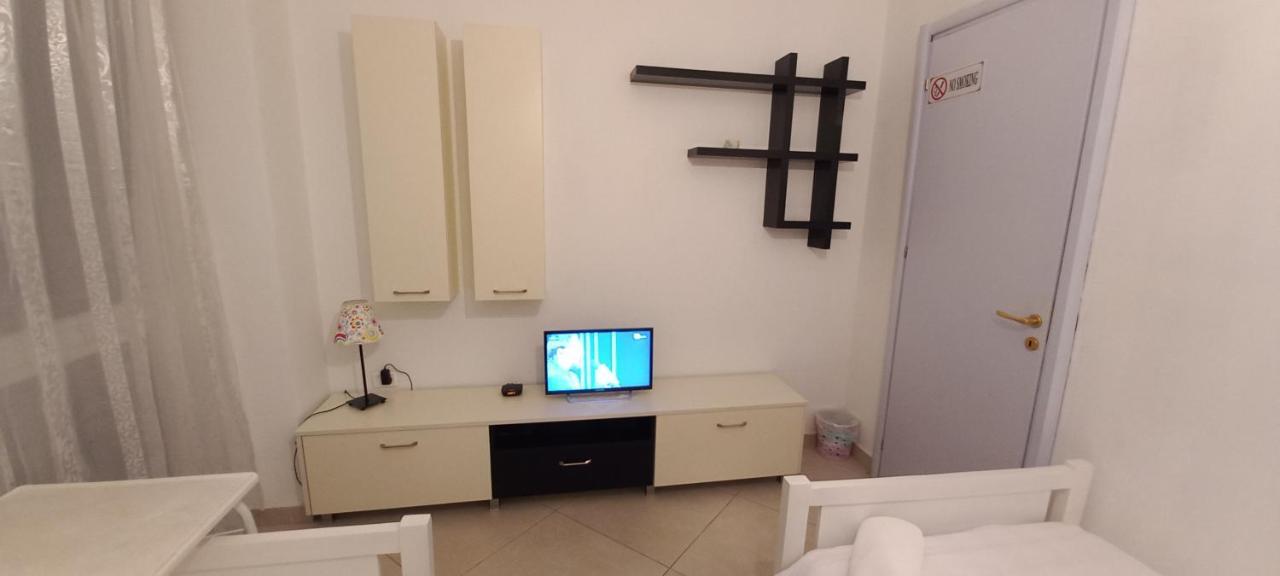 Guesthouse Bela Tiranë Luaran gambar
