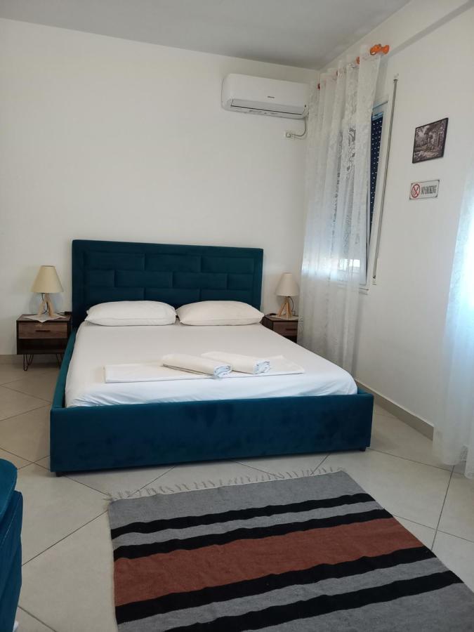 Guesthouse Bela Tiranë Luaran gambar