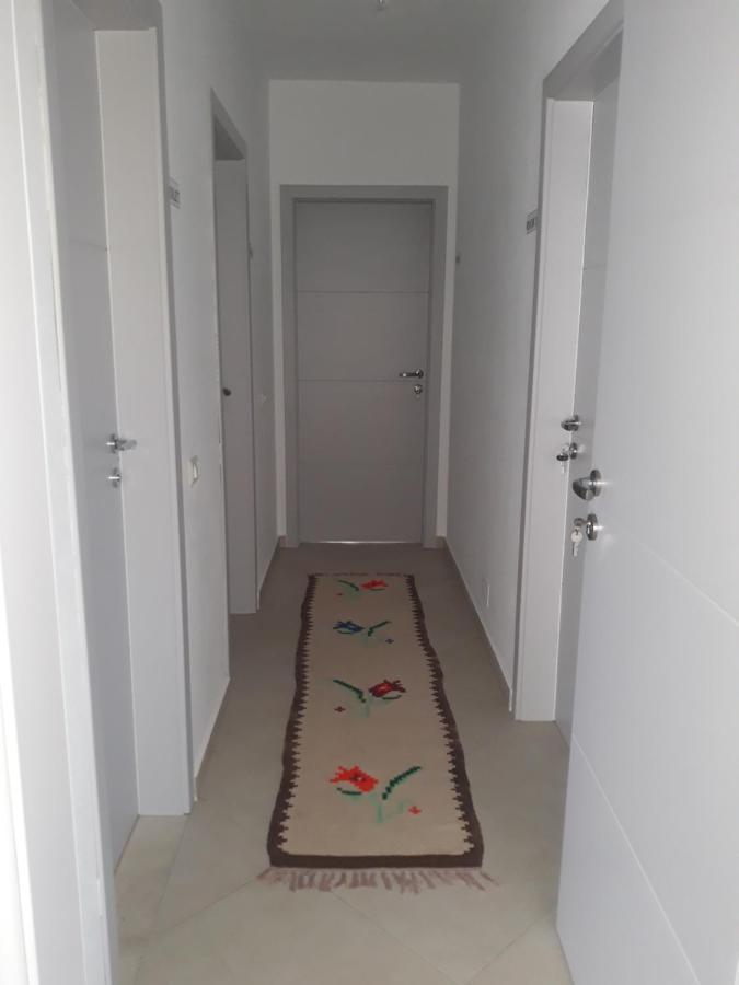 Guesthouse Bela Tiranë Luaran gambar