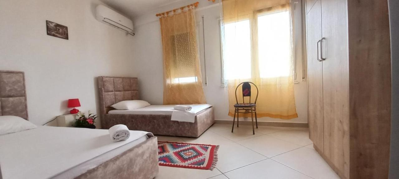 Guesthouse Bela Tiranë Luaran gambar