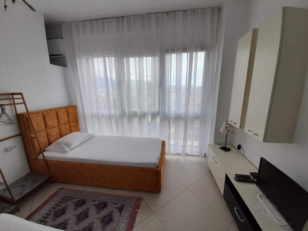 Guesthouse Bela Tiranë Luaran gambar